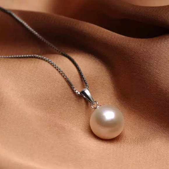Solid 925 Sterling Silver Pearl Necklace - Picture 7 of 15